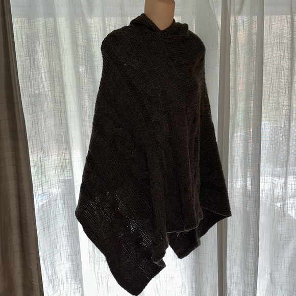 Cocogio women’s chocolate brown hoodie poncho - made in Italy - Picture 5 of 9